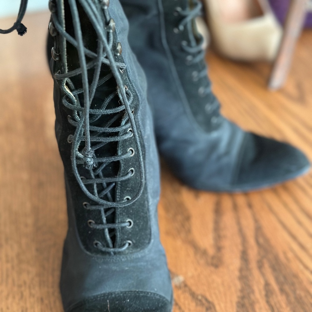 Black Lace-Up Women's Boots